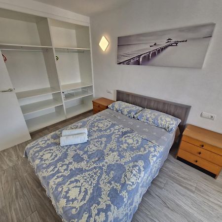 Apartamento Centrico En Салоу Екстер'єр фото