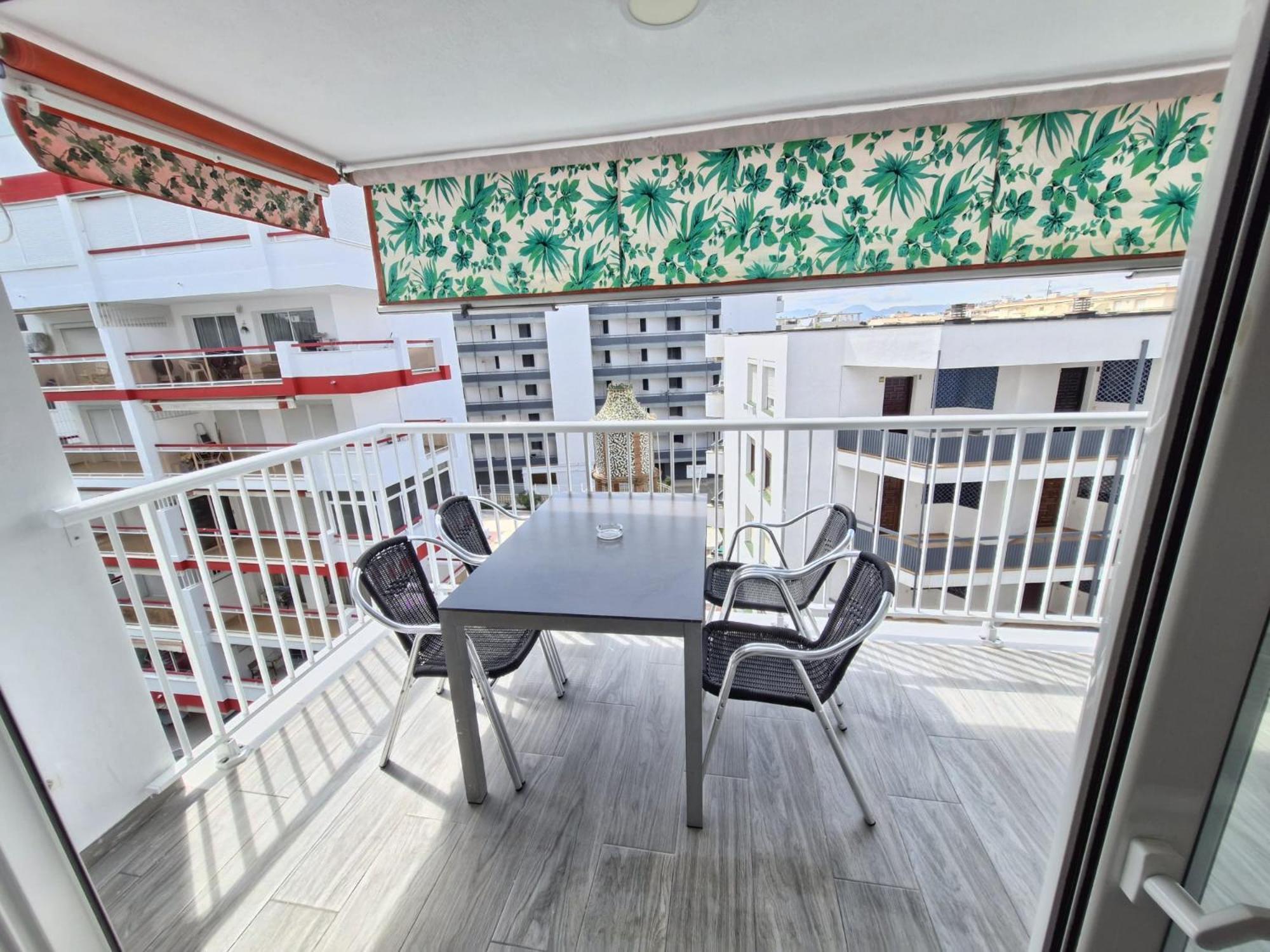Apartamento Centrico En Салоу Екстер'єр фото