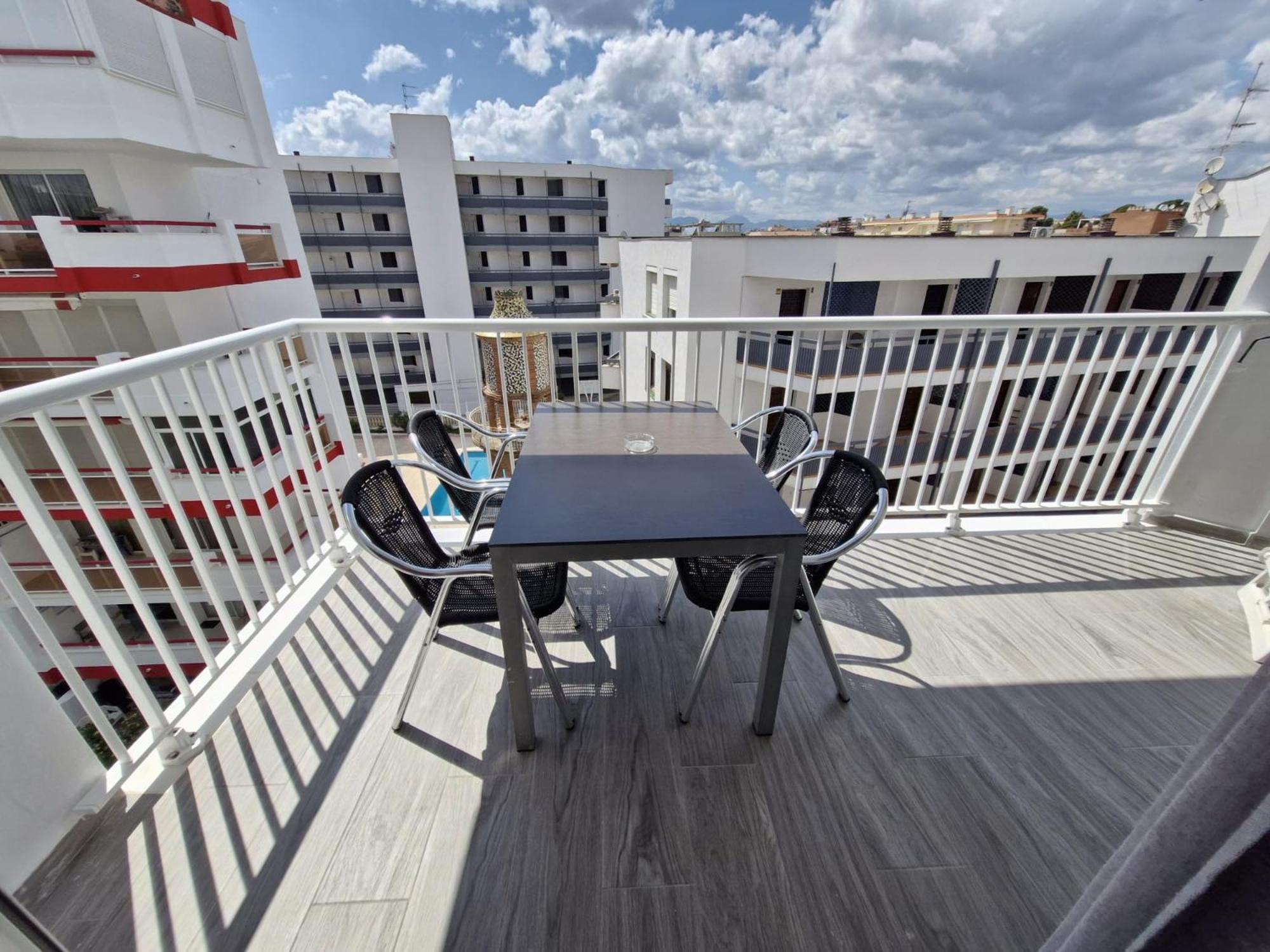 Apartamento Centrico En Салоу Екстер'єр фото
